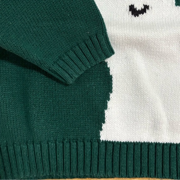 🌟3/$12 Old Navy Polar Bear and Penguin Graphic Sweater for Baby 6-12M - Picture 5 of 6